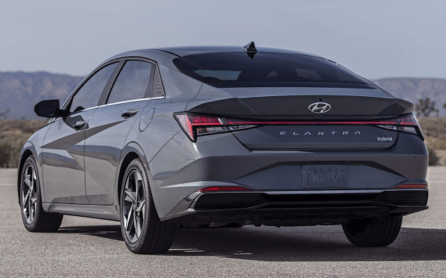Novo Hyundai Elantra Hybrid 2021 chega aos EUA - fotos
