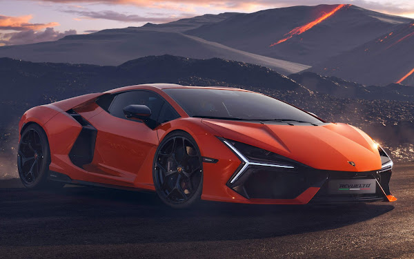 Lamborghini Revuelto inicia a revolução elétrica nos superesportivos